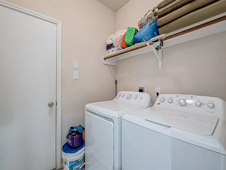 4815 Hackamore Brook Ct — Photo 22