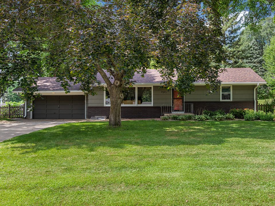 1st image of 1515 Fountain Ln N