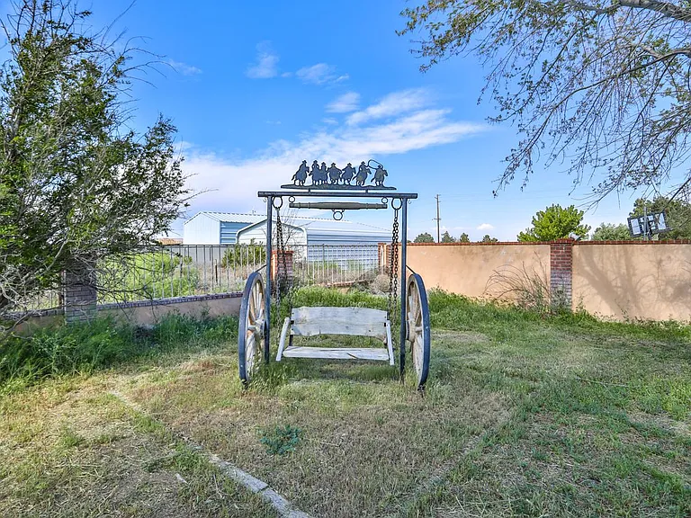 7033 W Avenue A2 — Photo 41