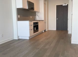 20 Lombard St S #3701, Toronto, ON M5C 0A7