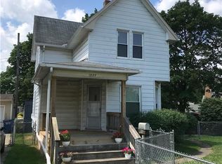 1827 Tremainsville Rd, Toledo, OH 43613