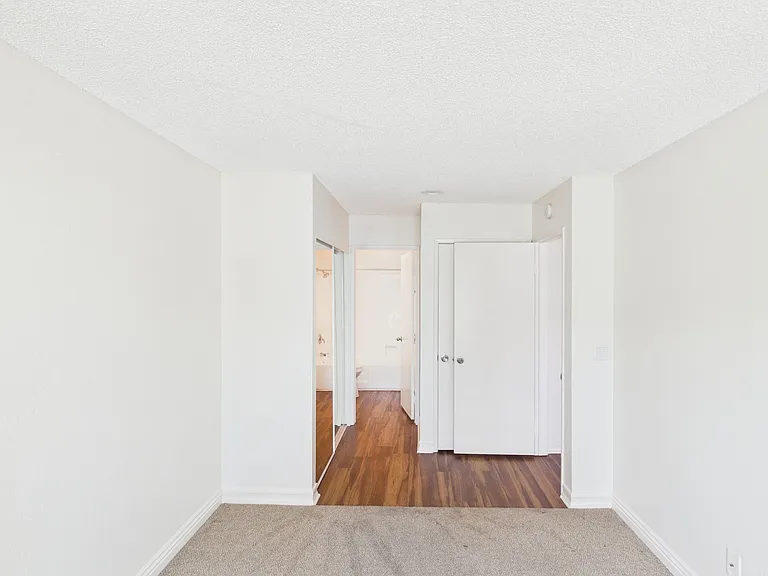 Available Apartment in North Park — Photo 57