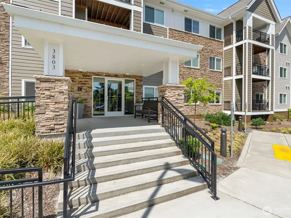 3803 17th Street SW #106, Puyallup, WA 98373