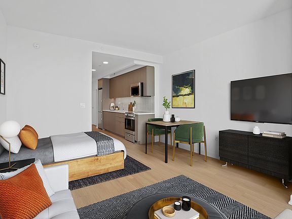 3rd image of 18 6th Ave APT 2901