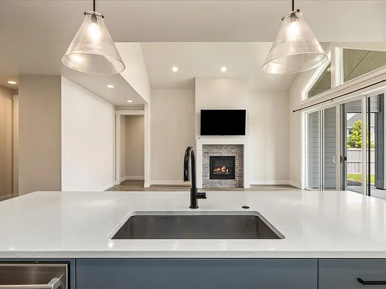 10273 Loneleaf Dr — Photo 18