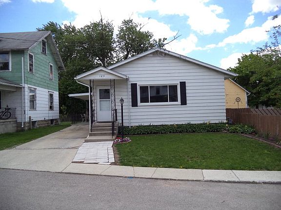 2nd image of 125 Curtis Ct