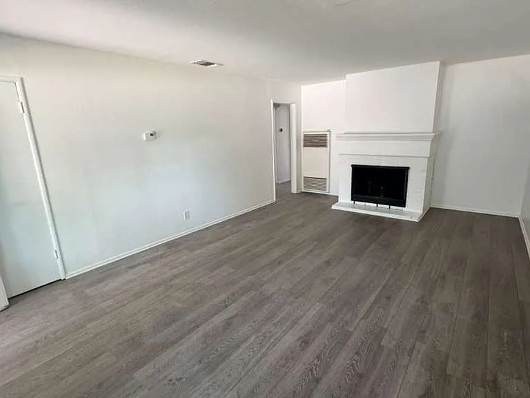 601 Russell Blvd — Photo 6