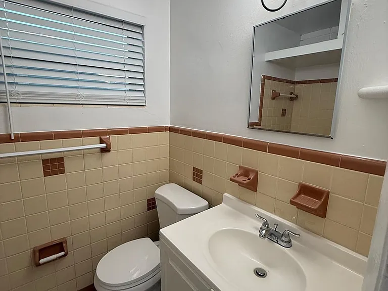 732 S J Street Lake Worth Beach, FL 33460 — Photo 6