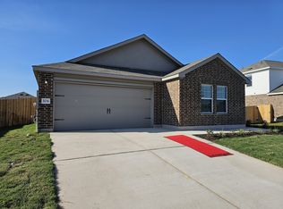 104 Miglia St, Hutto, TX 78634