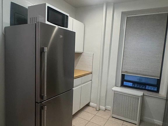 5th image of 34 Monroe Pl APT 1A