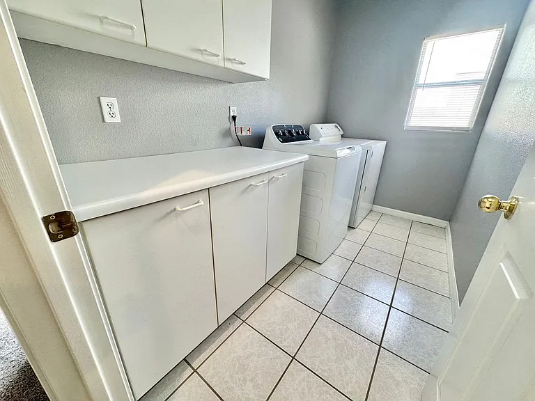 8316 Donatello Ct — Photo 7