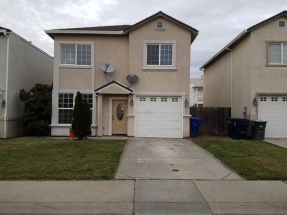 2nd image of 5 Ashley Oaks Ct