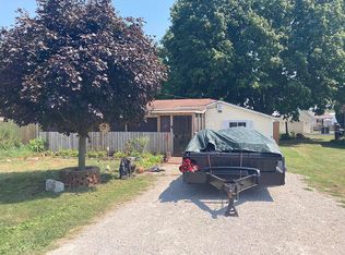 211 Seminary St, Catlin, IL 61817