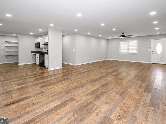 5th image of 741 Robert Williams Rd