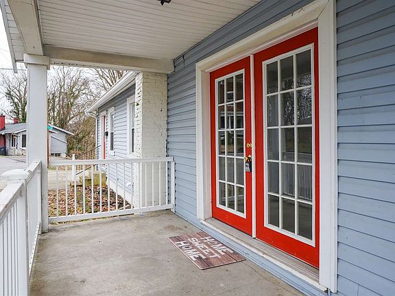 4th image of 3616 Park Dr
