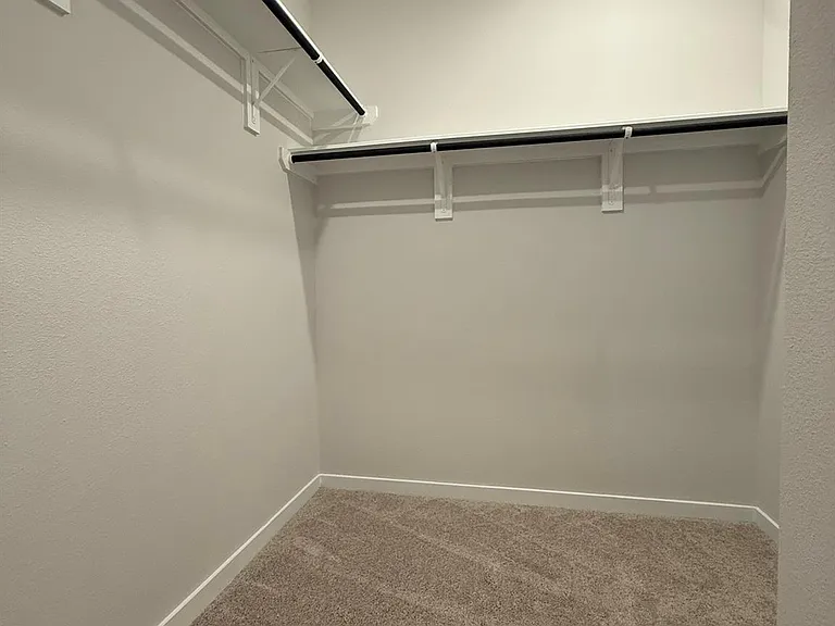 4018 Windy Whisper Dr — Photo 15