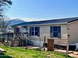 116 King St, Clinton, TN 37716