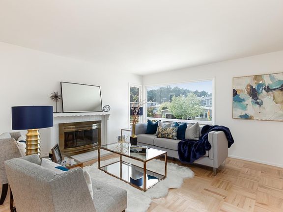 3rd image of 477 Alta Vista Dr