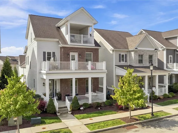 22 Carolina Ave, Oakmont, PA 15139