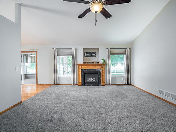 5th image of 5802 Heather Ave