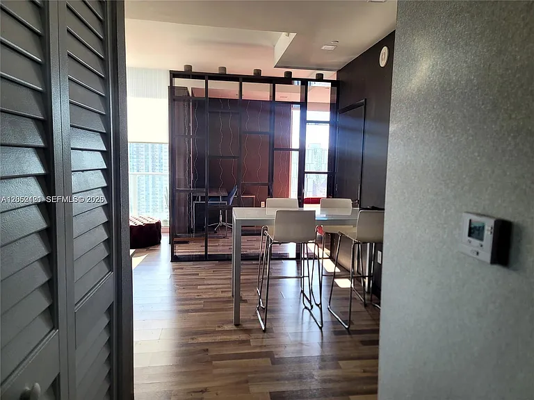 151 SE 1st St #Penthouse 11 — Photo 5