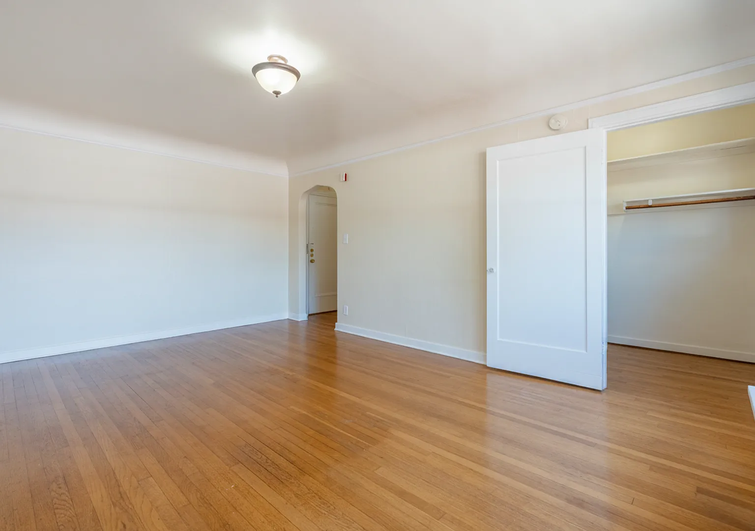 Austin Apartments — Photo 3