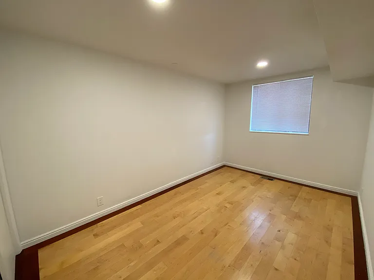 425 S 900 E - Salt Lake City, UT — Photo 11