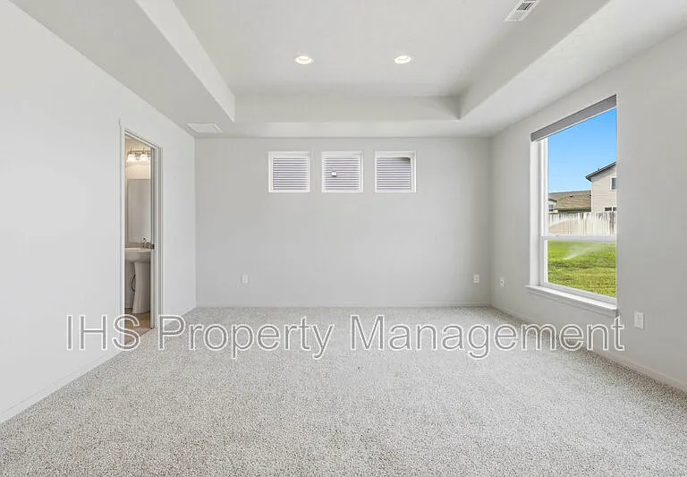 5814 Sidon Ln — Photo 13
