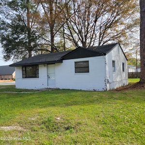 200 S Smith Street, Burgaw, NC, 28425
