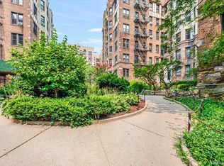 758 Brady Court #214, Bronx, NY 10462
