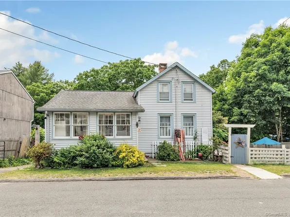 84 Myrtle Avenue, Ansonia, CT 06401