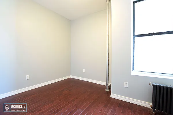 Rented by null | media 4