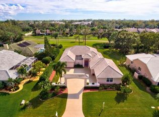 6194 Misty Oaks Dr, Sarasota, FL 34243