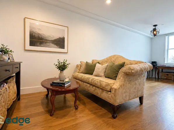 473 Park Place image 1 of 6