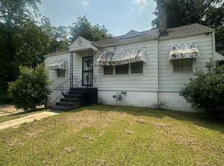 800 Rutledge Dr, Midfield, AL 35228
