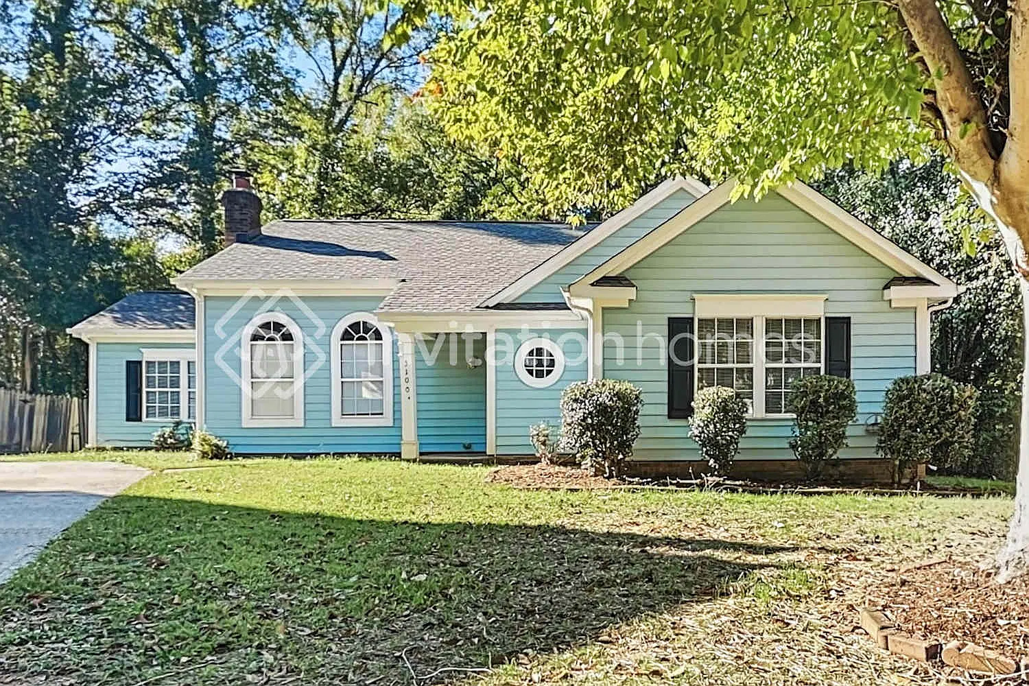 3100 Periwinkle Ct Charlotte, NC 28269 — Photo 1