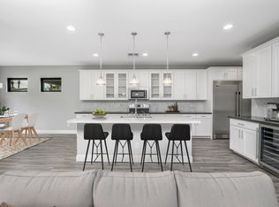 4018 E Campus Dr, Phoenix, AZ 85018