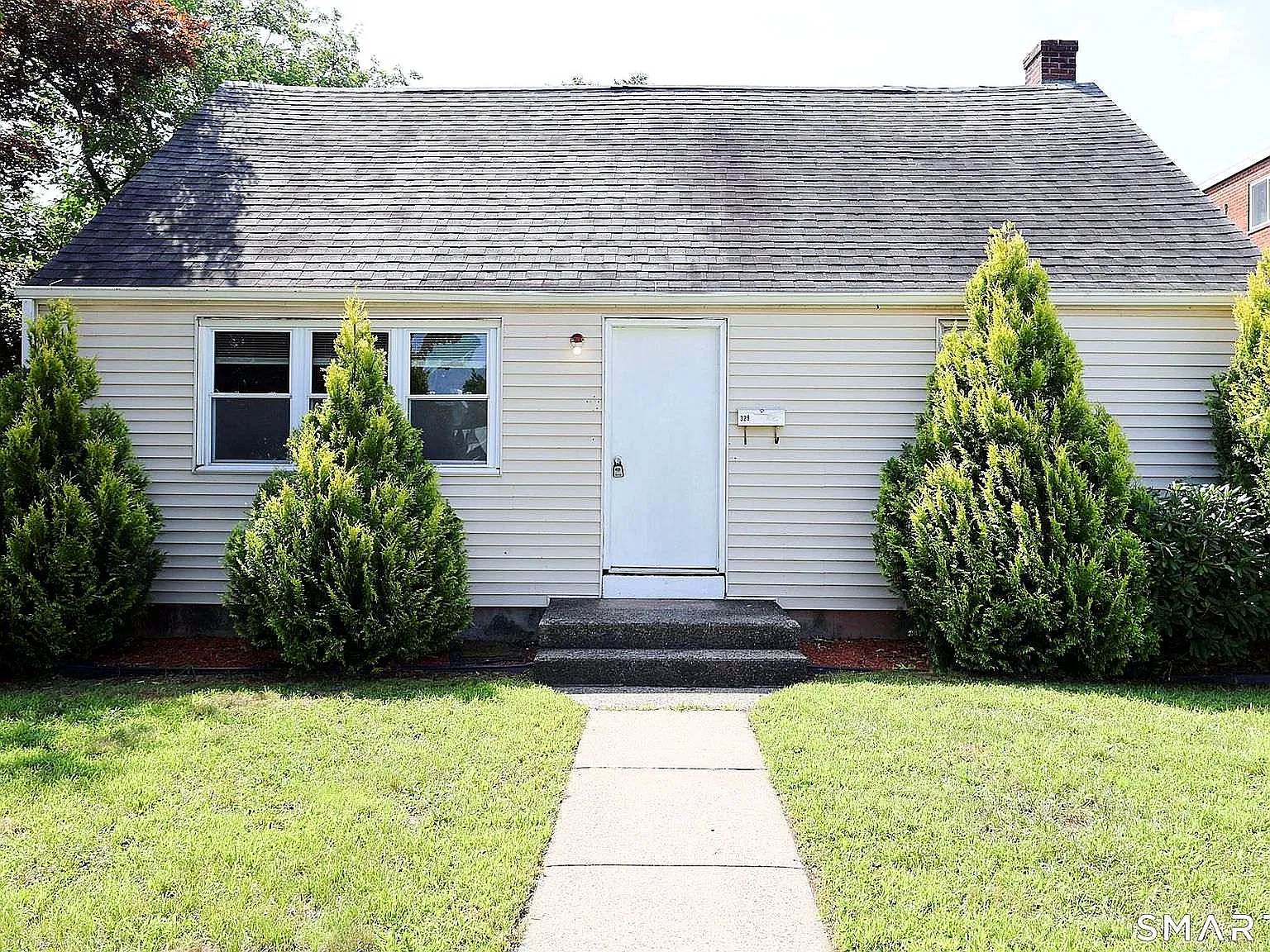 4 bed, 2122 sqft, $3,000 — Photo 3