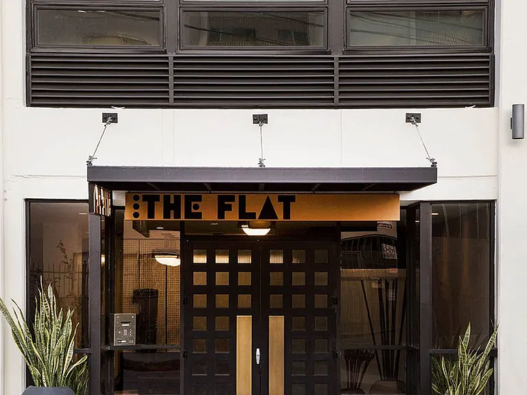 The Flat — Photo 20