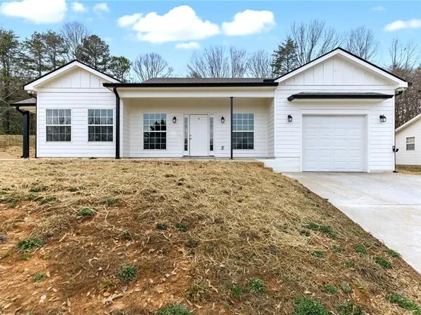 6823 Duncan Rd, Lula, GA 30554