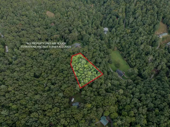 26 Persimmon Rd, Murphy, NC 28906