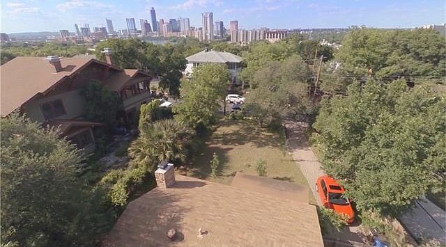 1st image of 1005 Harwood Pl