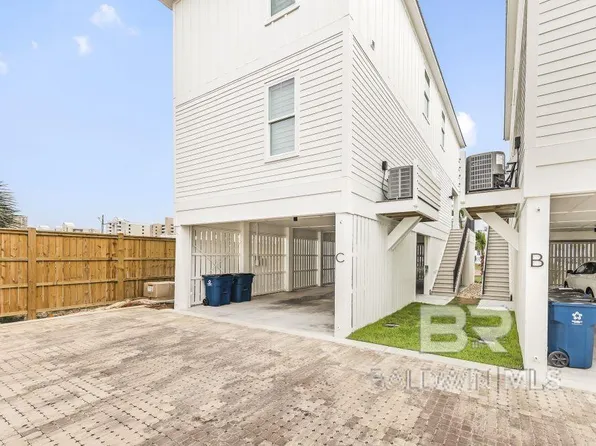 1050 W Beach Blvd, Gulf Shores, AL 36542