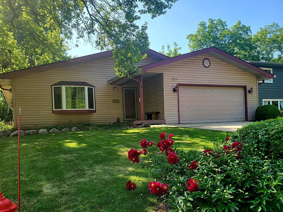 127 Forest Ave #127