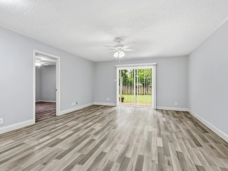 6540 Bernadine St — Photo 12