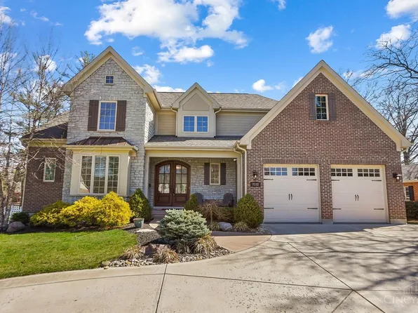 7332 Hosbrook Rd, Cincinnati, OH 45243