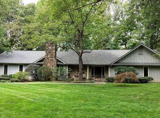1263 Mountain Brook Cir, Signal Mountain, TN 37377
