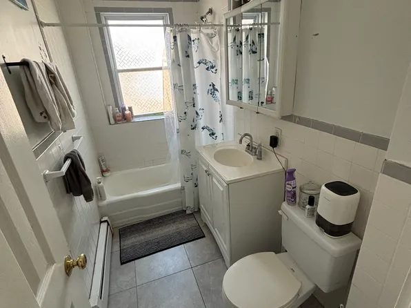 7 Timon Ave #1, Chestnut Hill, MA 02467