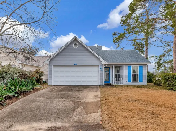 165 Meadowbrook Ct, Niceville, FL 32578