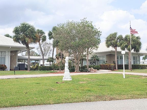 2nd image of 2951 NW 1st Dr